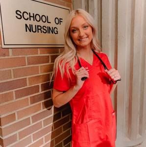 Meet your Posher, Olivia